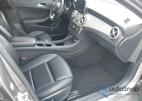 2017 Mercedes-Benz Gla 250 z USA, uszkodzony, nr VIN WDCTG4EB6HJ294269